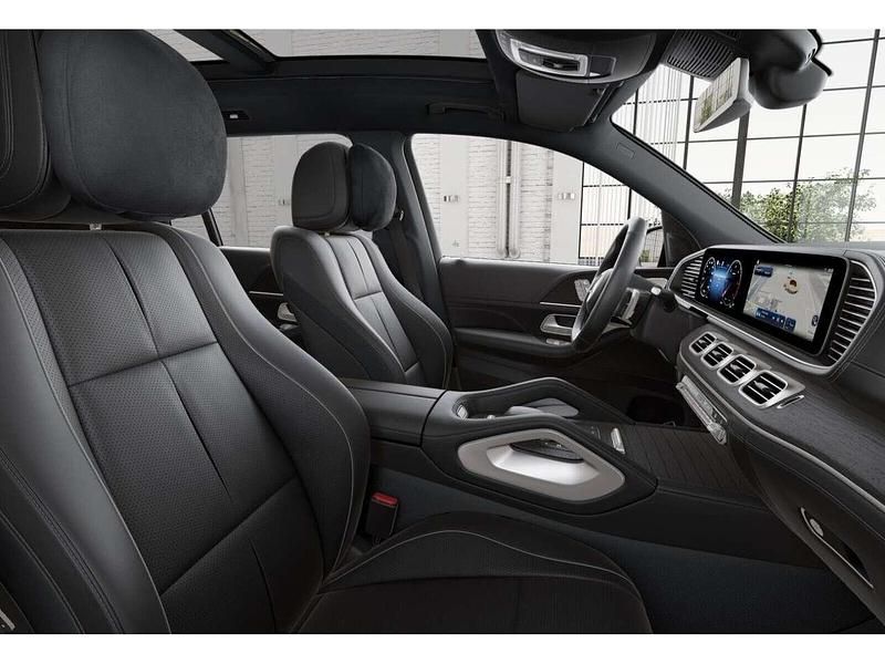 Gebraucht Mercedes GLS450 AMG 367 PS (269 kW) 2025 Manufaktur lack manufaktur sil SUV