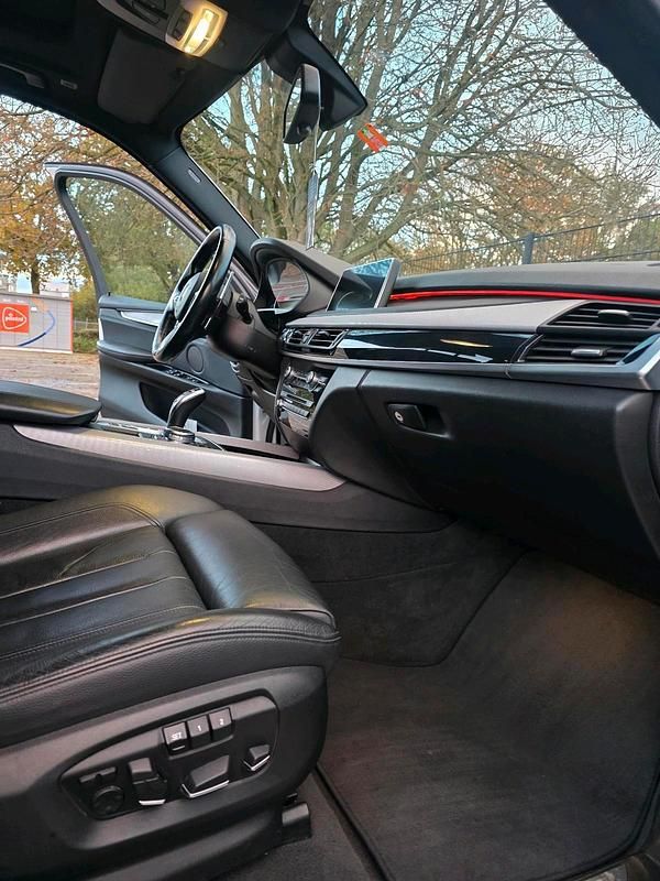 Gebraucht BMW X5 M50 381 PS (280 kW) 2015 Weiß SUV