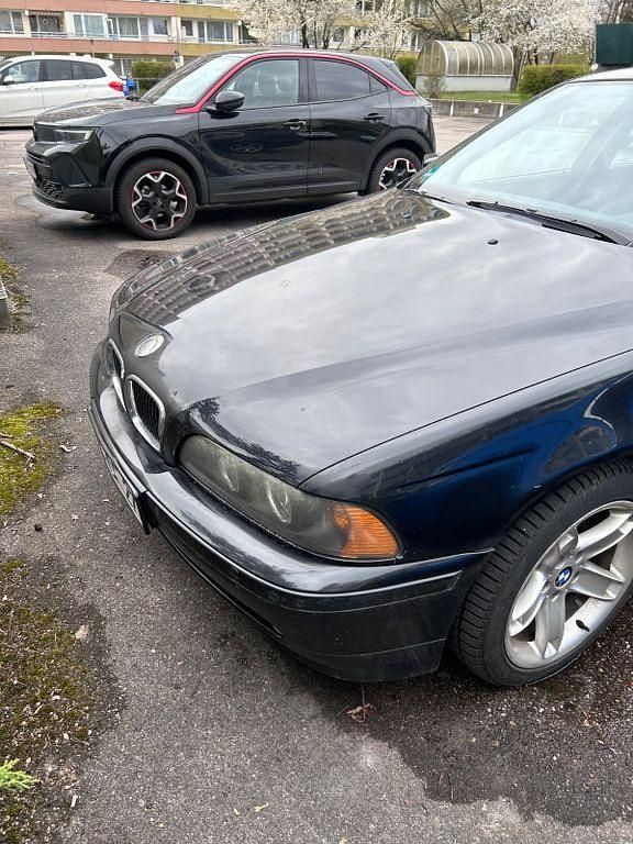 Gebraucht BMW 525 192 PS (141 kW) 2001 Limousine