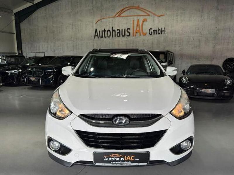 Gebraucht Hyundai ix35 Style 163 PS (119 kW) 2012 Weiß SUV