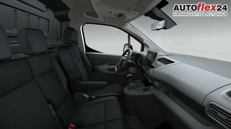 Neu Opel Combo 102 PS (75 kW) 2026 Kaolinweiß Van