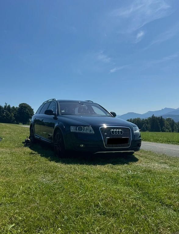Blau Gebraucht 2010 Audi A6 Allroad Ambiente Kombi | 20.900 € - Bild 1/2