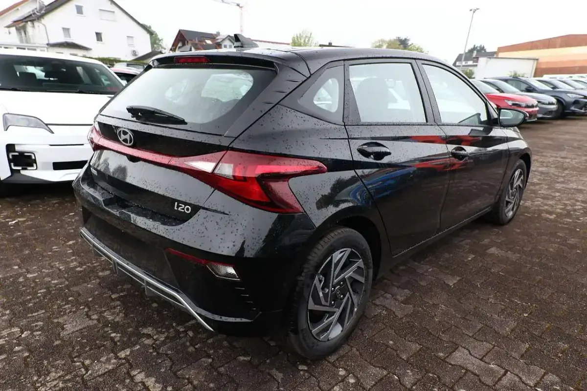 Ny Hyundai i20 Select 90 HK (66 kW) 2026 Sort Hatchback