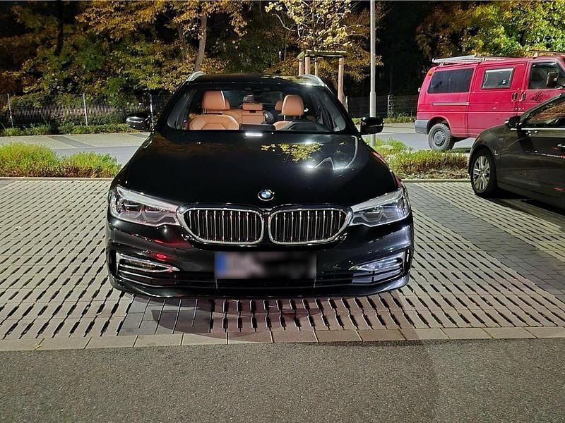 Gebraucht BMW 520 190 PS (139 kW) 2020 Schwarz Kombi