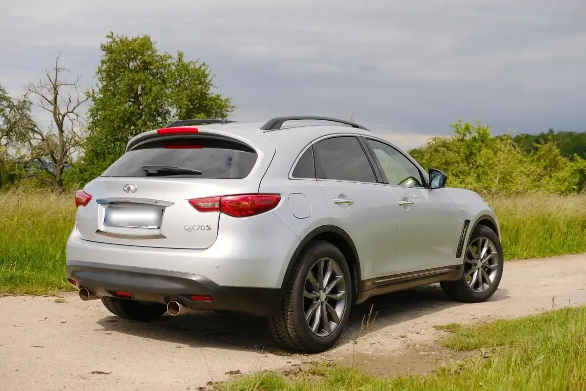 Gebraucht Infiniti QX70 S Design 320 PS (235 kW) 2018 Silber SUV