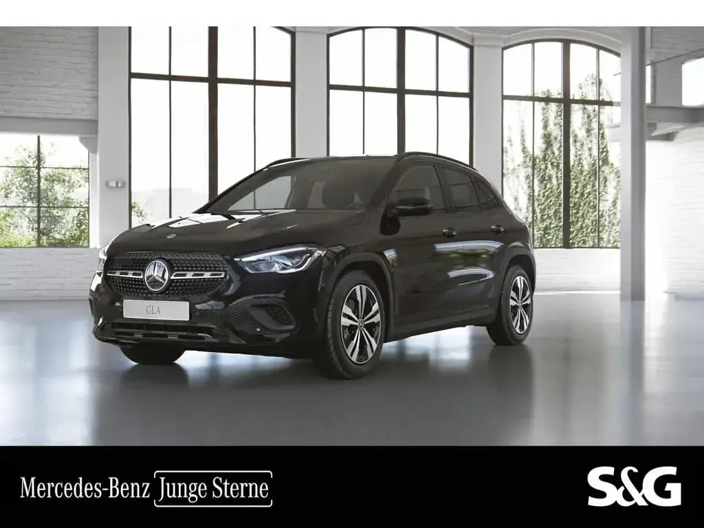 Gebraucht Mercedes GLA200 Progressive 163 PS (119 kW) 2023 SUV