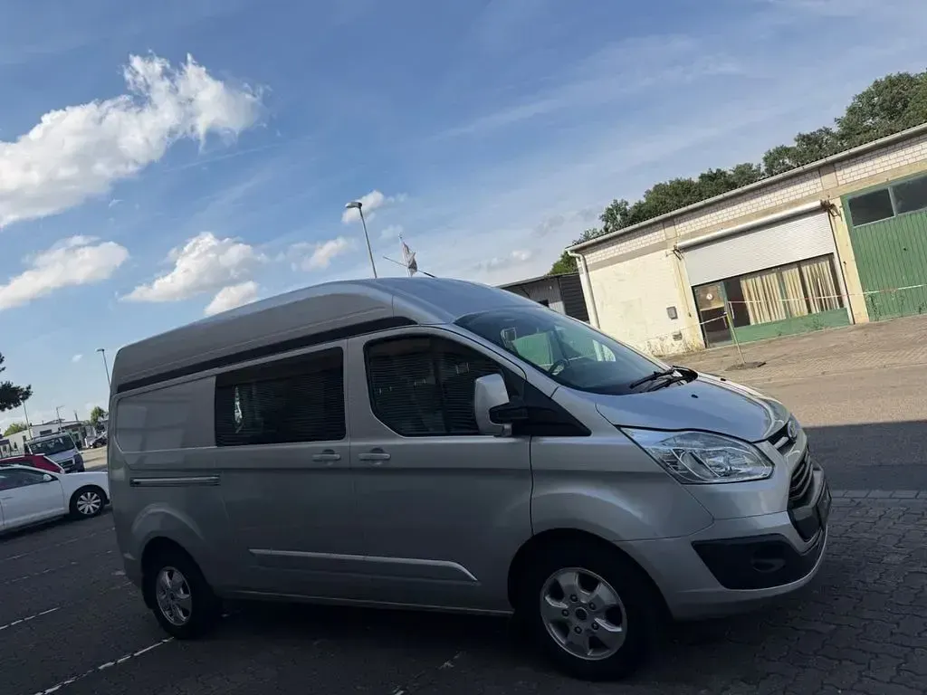 Gebraucht Ford Transit Custom Limited 131 PS (96 kW) 2018 Silber Van