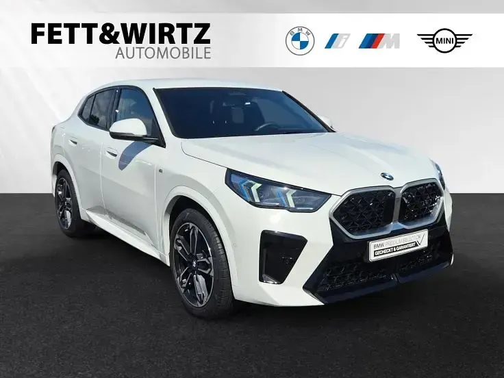 Gebraucht BMW X2 M Sport 163 PS (119 kW) 2025 SUV