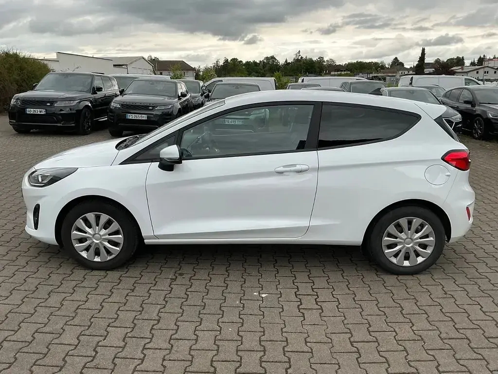 Gebraucht Ford Fiesta 95 PS (69 kW) 2022 Weiß Kleinwagen
