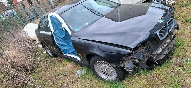 Gebraucht BMW 520 170 PS (125 kW) 2002 Limousine