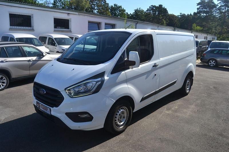 Gebraucht Ford Transit Custom Trend 131 PS (96 kW) 2019 Weiß Van / Kleinbus