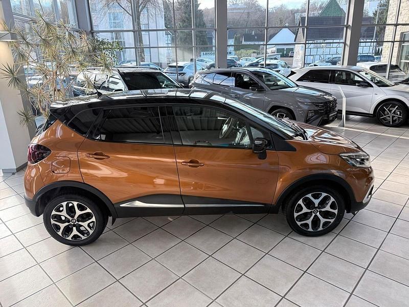 Gebraucht Renault Captur Intens 90 PS (66 kW) 2018 Orange SUV