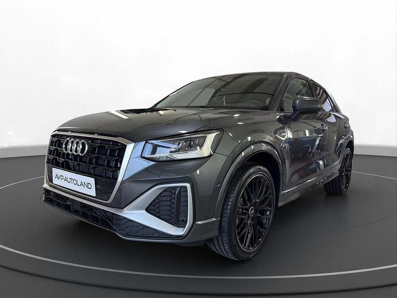 Neu Audi Q2 S-Line 150 PS (110 kW) 2026 Grau SUV