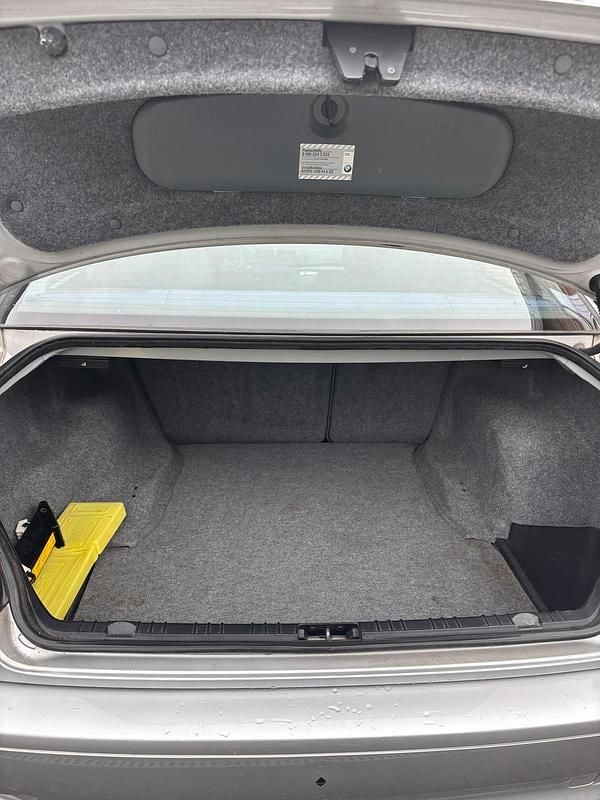 Gebraucht BMW 318 143 PS (105 kW) 2001 Silber Coupé