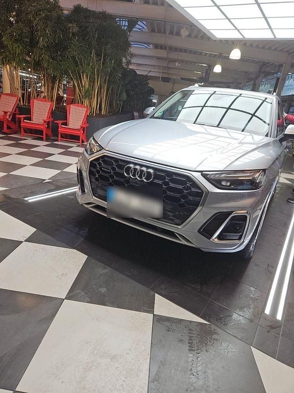 Gebraucht Audi Q5 S-Line 204 PS (150 kW) 2021 Silber SUV
