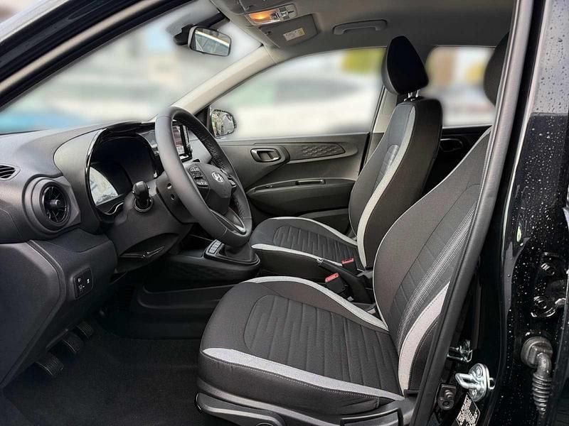 Aurora grey (grau) Neu 2025 Hyundai i10 Select Kleinwagen | 16.990 € (Guter Preis) - Bild 1/4