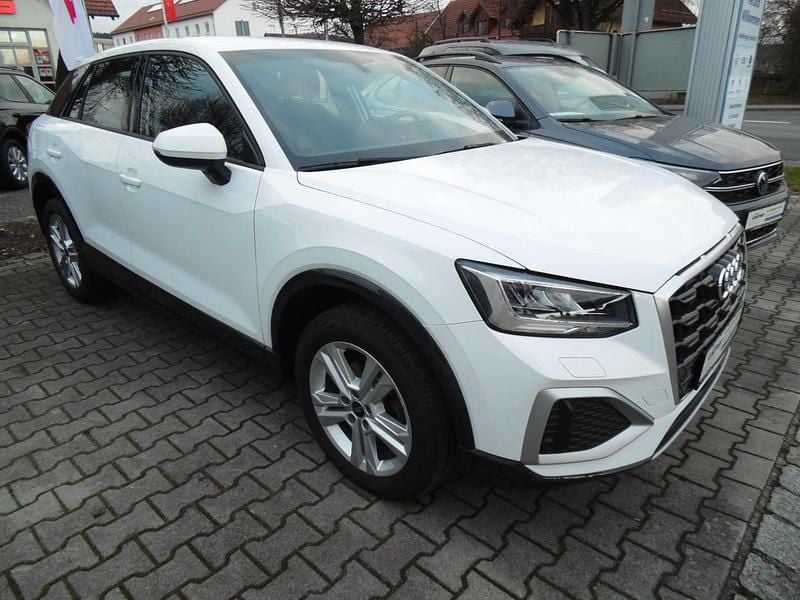 Gebraucht Audi Q2 Advanced 110 PS (80 kW) 2023 Ibisweiß SUV
