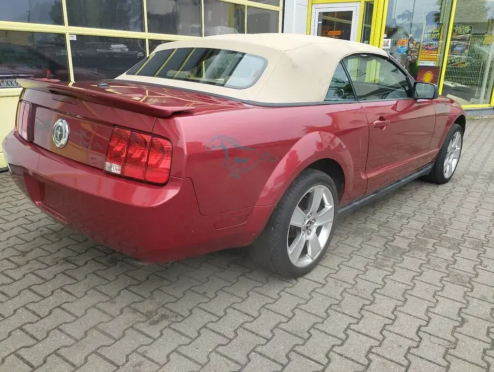Gebraucht Ford Mustang 213 PS (156 kW) 2007 Rot Cabrio