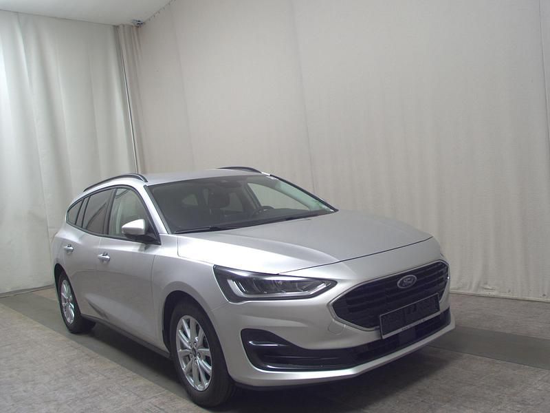 Gebraucht Ford Focus Cool & Connect 120 PS (88 kW) 2022 Silber Kombi