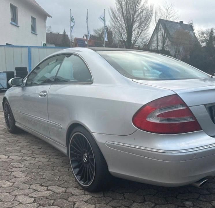 Gebraucht Mercedes CLK240 170 PS (125 kW) 2002 Silber Coupé