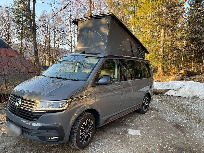 Gebraucht VW California Coast 150 PS (110 kW) 2022 Grau Van