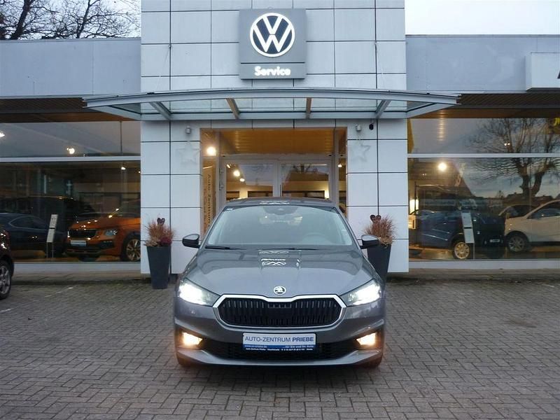 Gebraucht Skoda Fabia Selection 80 PS (58 kW) 2024 Grau Limousine