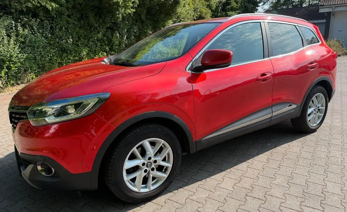 Gebraucht Renault Kadjar XMOD 131 PS (96 kW) 2015 Rot SUV