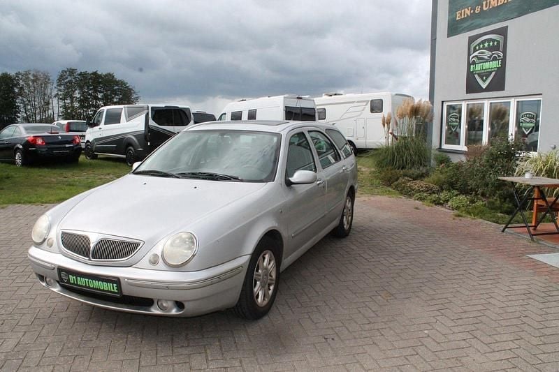 Silber Gebraucht 2006 Lancia Lybra Kombi | 1.590 € - Bild 1/4