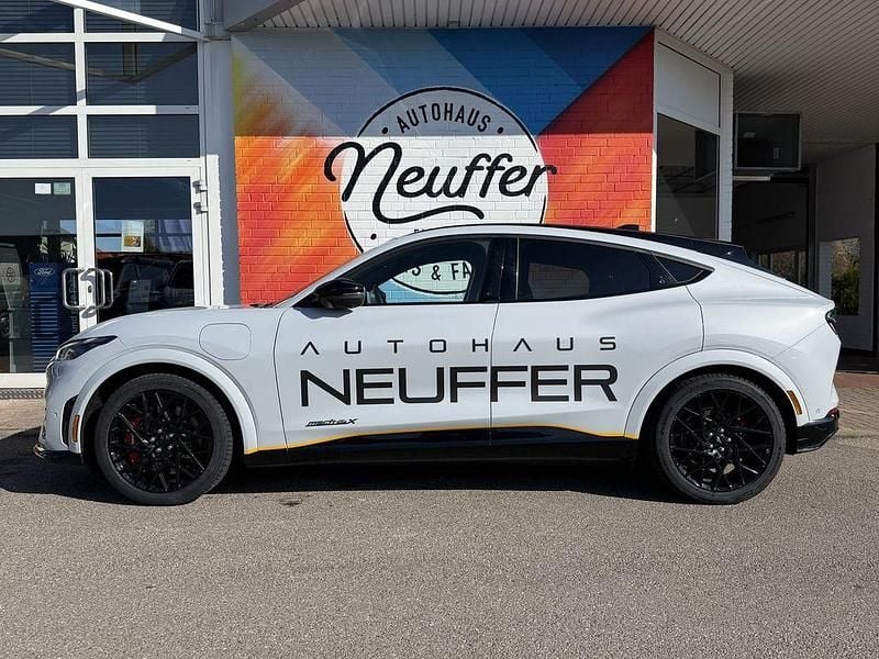 Gebraucht Ford Mustang Mach-E GT 358 kW (487 PS) 2023 Space white SUV