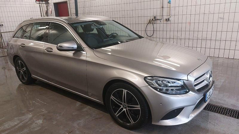Gold Gebraucht 2020 Mercedes C220 Kombi | 22.000 € (Superpreis) - Bild 1/4