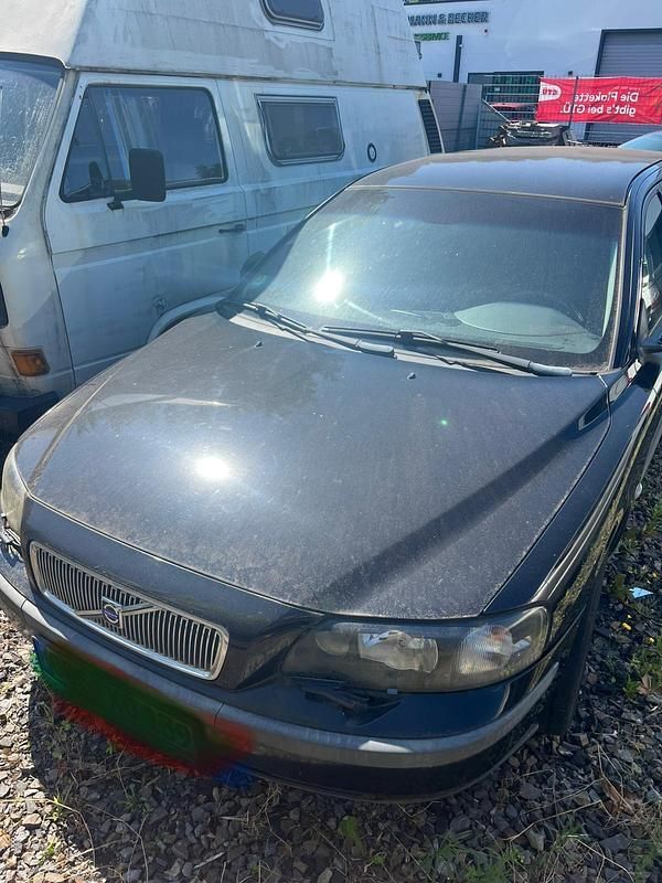 Schwarz Gebraucht 2003 Volvo V70 Kombi | 1.200 € (Superpreis) - Bild 1/4