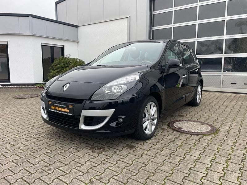 Gebraucht Renault Scénic III Luxe 131 PS (96 kW) 2012 Schwarz Van / Kleinbus