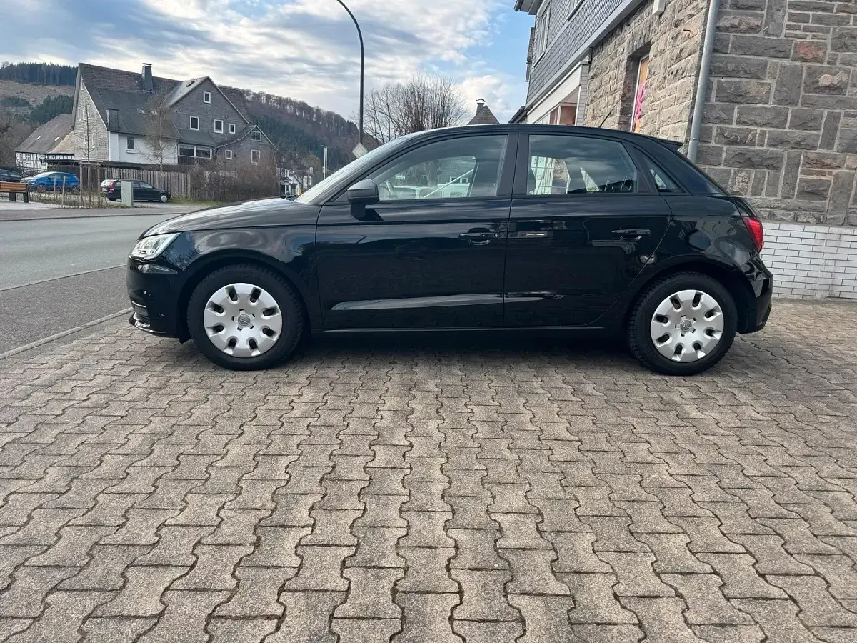 Gebraucht Audi A1 S-Line 82 PS (60 kW) 2018 Schwarz Kleinwagen
