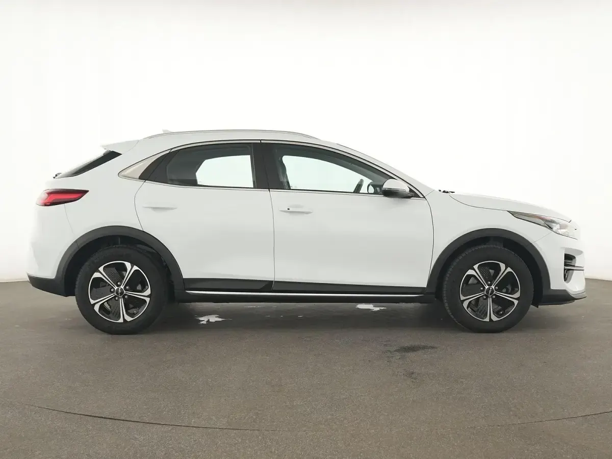 Gebraucht Kia XCeed Vision 141 PS (103 kW) 2022 Weiß SUV