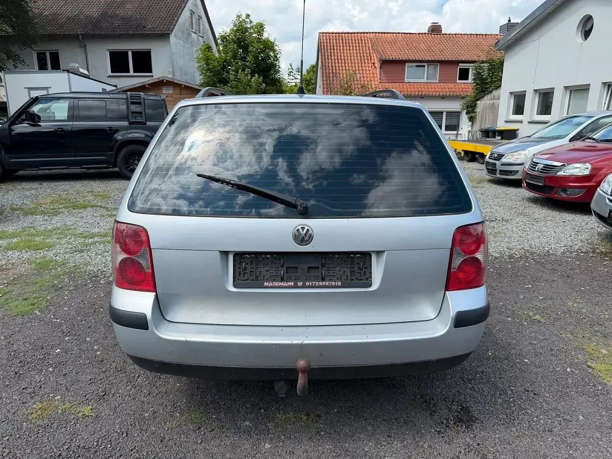 Gebraucht VW Passat 131 PS (96 kW) 2004 Silber Kombi