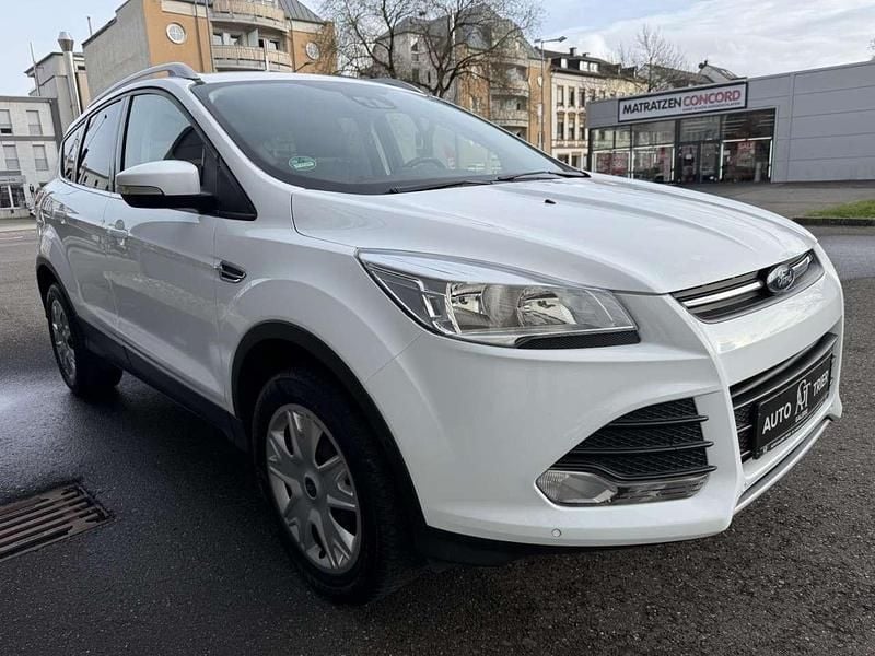 Gebraucht Ford Kuga SYNC Edition 150 PS (110 kW) 2015 Frostweiß