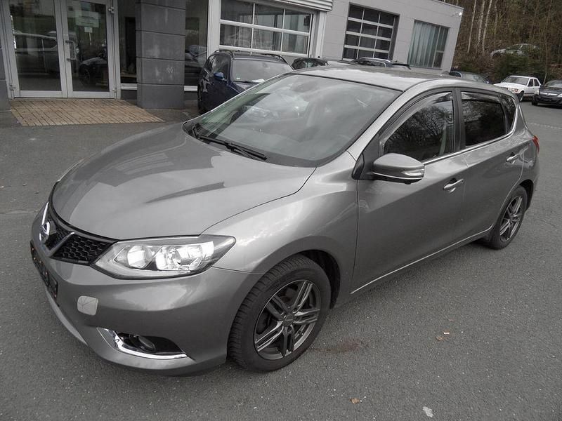 Gebraucht Nissan Pulsar N-Vision 116 PS (85 kW) 2016 Braun Kleinwagen