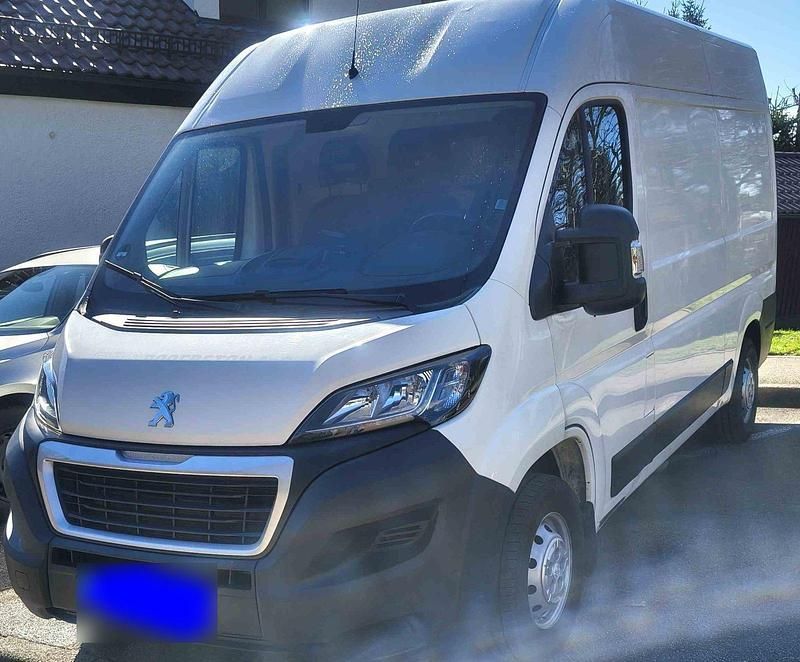 Gebraucht Peugeot Boxer 131 PS (96 kW) 2019 Weiß Van