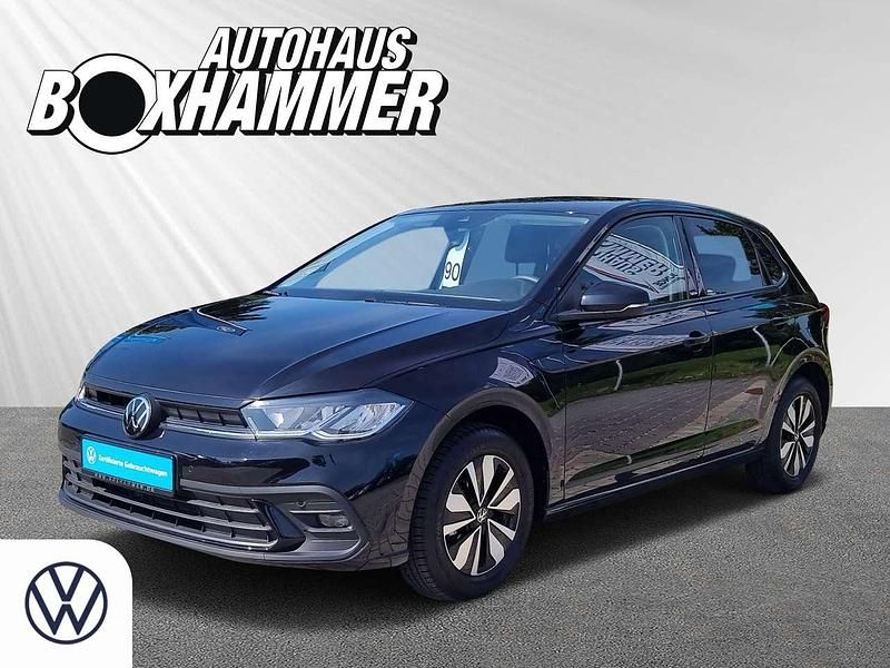 Schwarz (deep black perleffekt) Gebraucht 2023 VW Polo Move Limousine | 19.360 € (Fairer Preis) - Bild 1/4