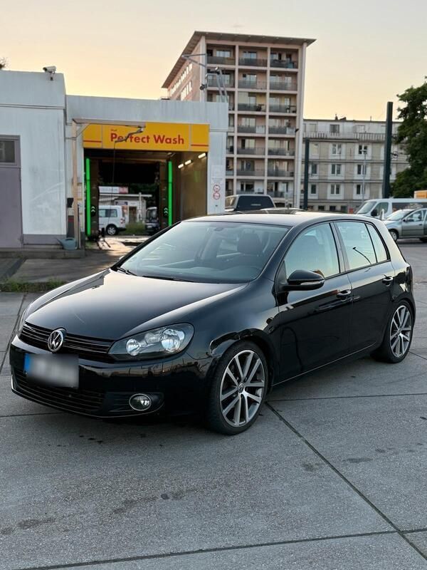 Schwarz Gebraucht 2008 VW Golf VI Kleinwagen | 3.699 € (Fairer Preis) - Bild 1/4