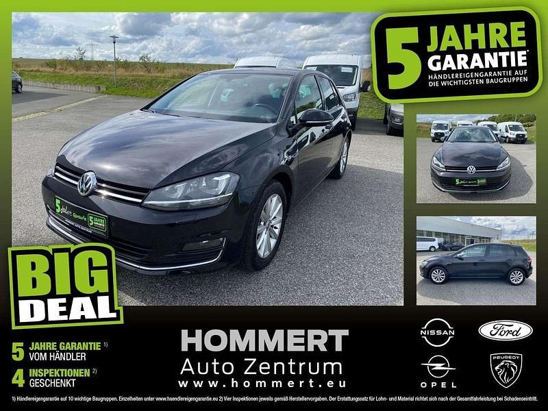 Deep black perleffekt (metallic) Gebraucht 2015 VW Golf VII LOUNGE Limousine | 13.890 € (Fairer Preis) - Bild 1/4