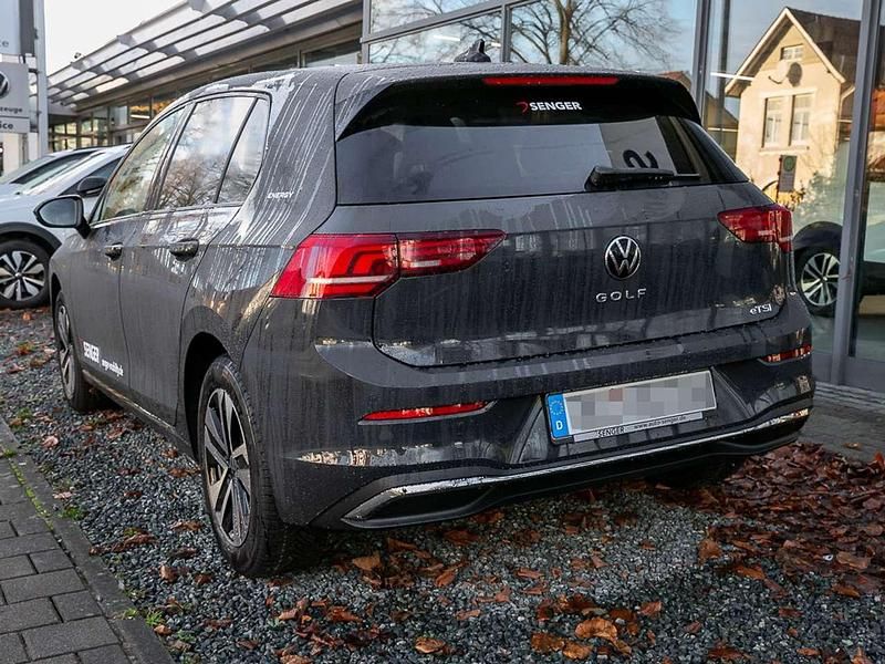 Gebraucht VW Golf VIII 116 PS (85 kW) 2025 Uranograu Limousine