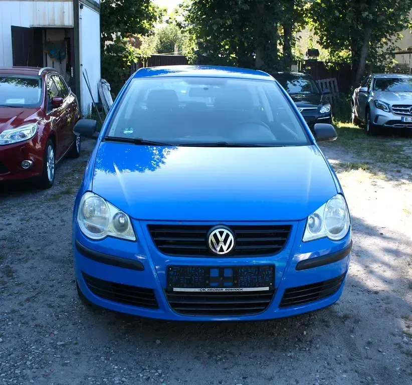 Gebraucht VW Polo Trendline 60 PS (44 kW) 2009 Summer blue Kleinwagen