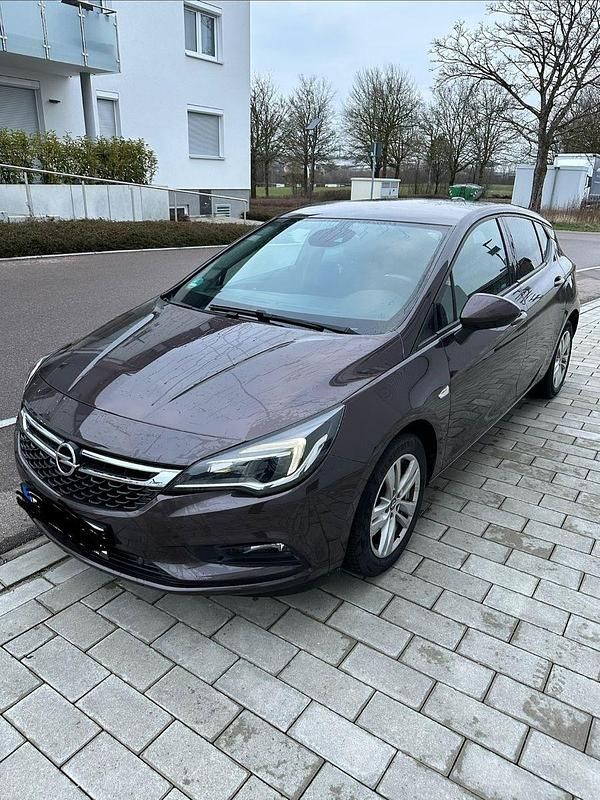 Gebraucht Opel Astra Active 110 PS (80 kW) 2017 Braun Limousine
