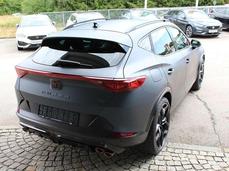 Gebraucht Cupra Formentor VZ 390 PS (286 kW) 2024 Grau (magnetic tech mattgrau) SUV