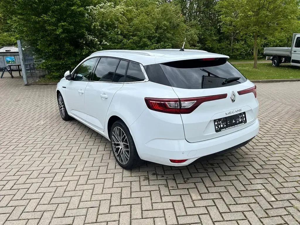 Usata Renault Mégane Business 110 CV (80 kW) 2018 Bianco Berlina