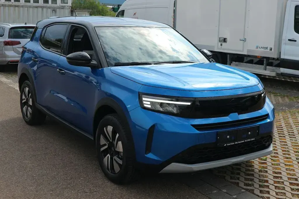Gebraucht Opel Frontera 83 kW (113 PS) 2025 Blau SUV