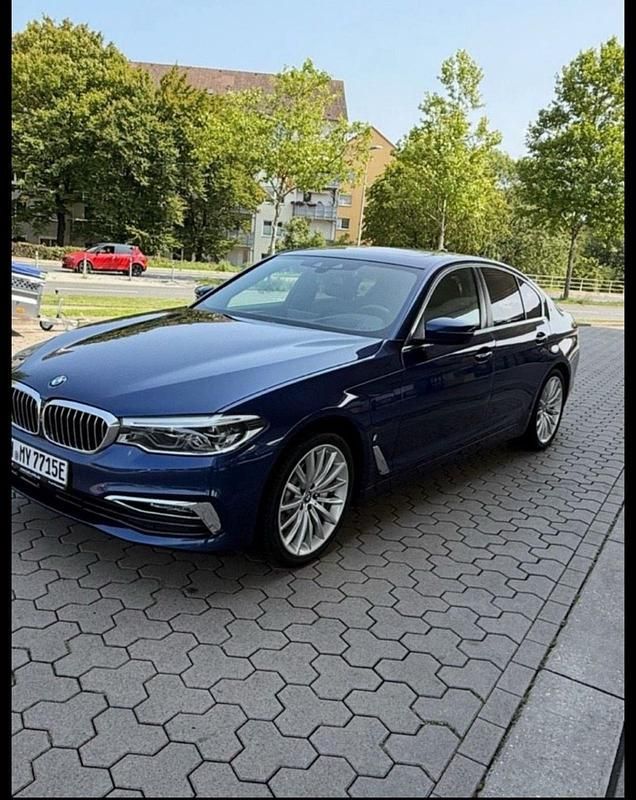 Gebraucht BMW 530 iPerformance 256 PS (188 kW) 2018 Blau Limousine