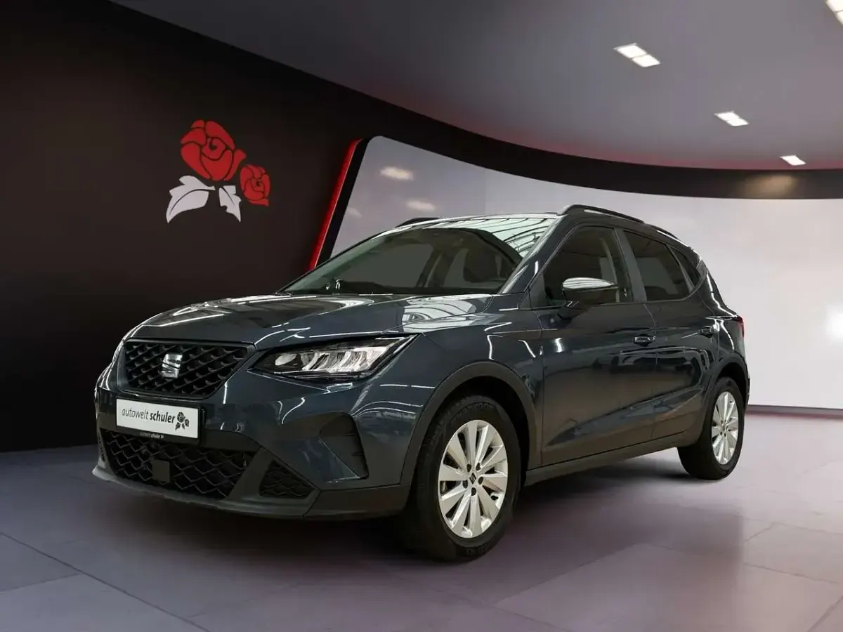 Gebraucht Seat Arona Style 116 PS (85 kW) 2025 Magnetic tech (metallic) SUV