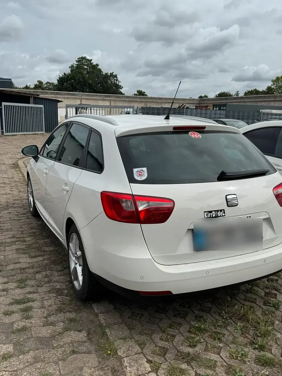 Gebraucht Seat Ibiza ST 105 PS (77 kW) 2010 Weiß Kombi
